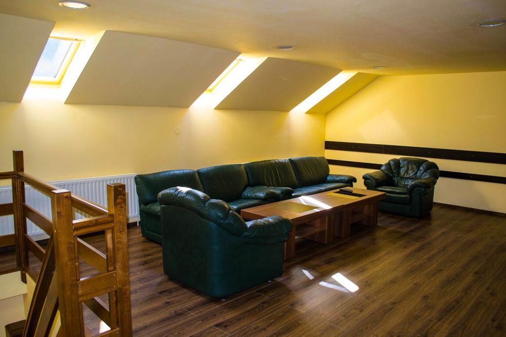 Pensiunea Malvimend Tulghes Luaran gambar